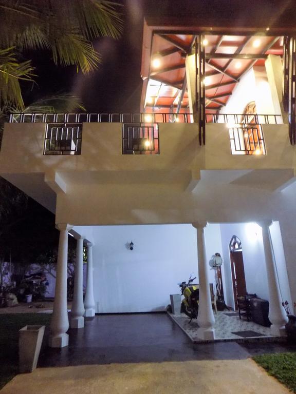 Prosperity Villa Негомбо Экстерьер фото