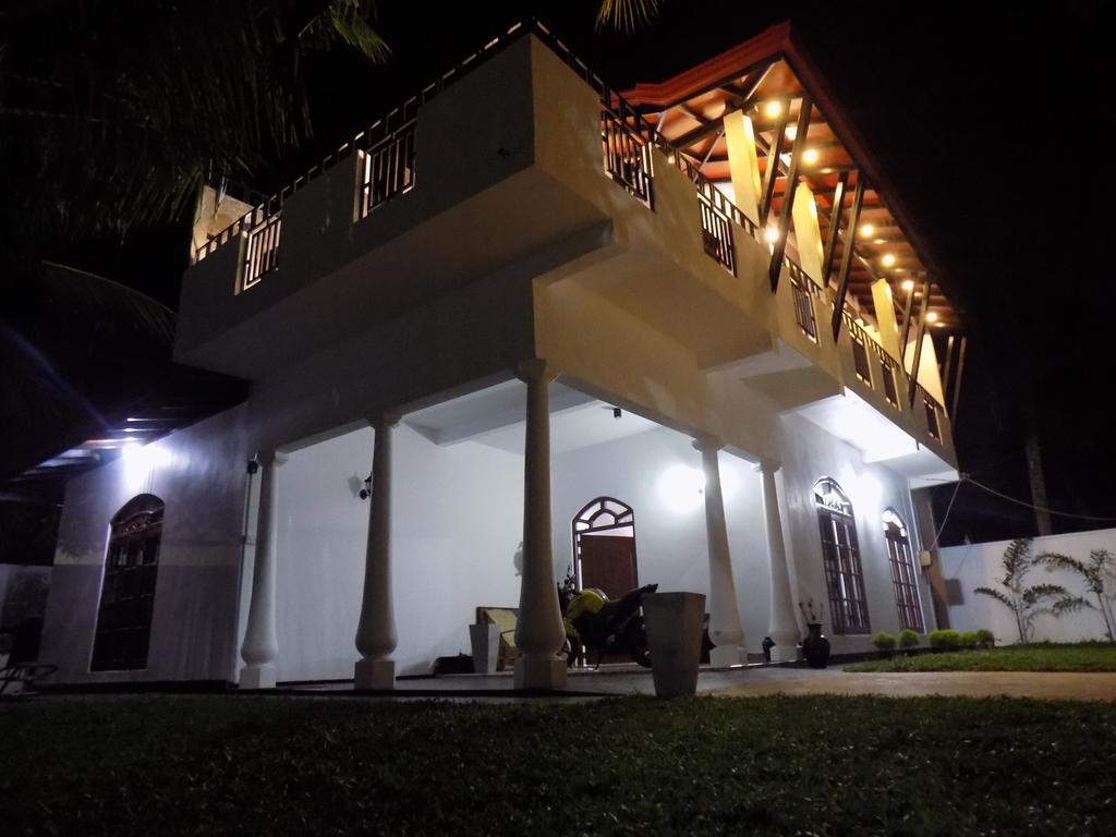 Prosperity Villa Негомбо Экстерьер фото